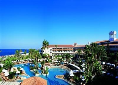 Hotel Paphos Amathus Beach