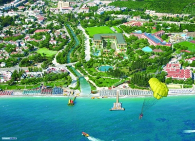 Hotel Crystal Deluxe Resort & Spa