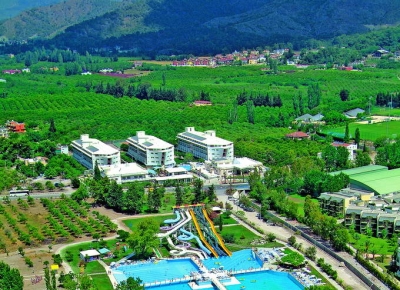 Hotel Daima Resort