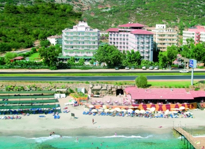 Hotel Beach Club Doganay