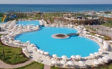 Hotel Miracle Resort 1