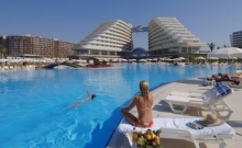 Hotel Miracle Resort 3