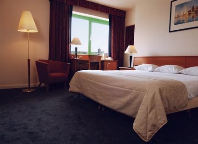 Hotel Nh Central Station