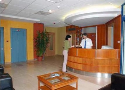 Hotel Veritas