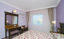 Royal Garden Suite_3
