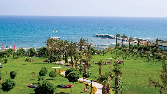 Hotel Alva Donna Side 3