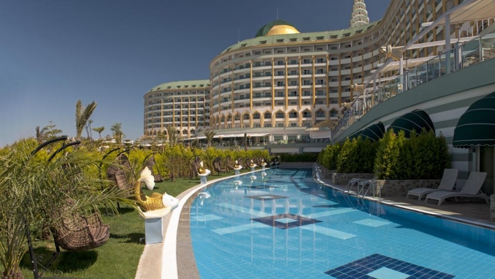 Delphin Imperial 3