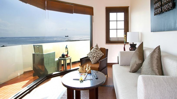Charter Bali