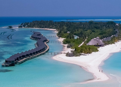 Hotel Kuredu Island Resort & Spa