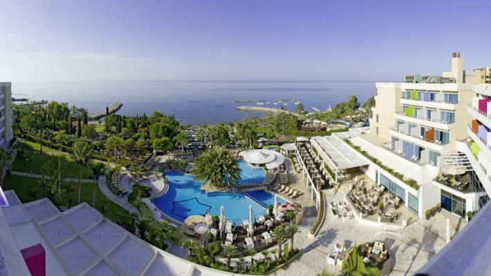 Hotel Mediterranean Beach Limassol 1