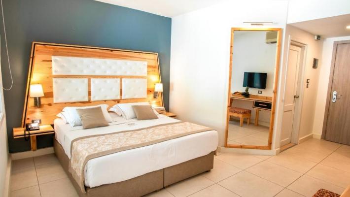 Acrotel Athena Pallas 3