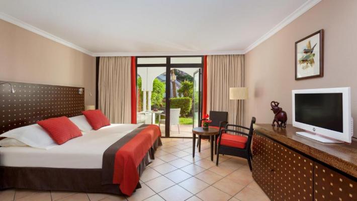 Seaside Sandy Beach_2